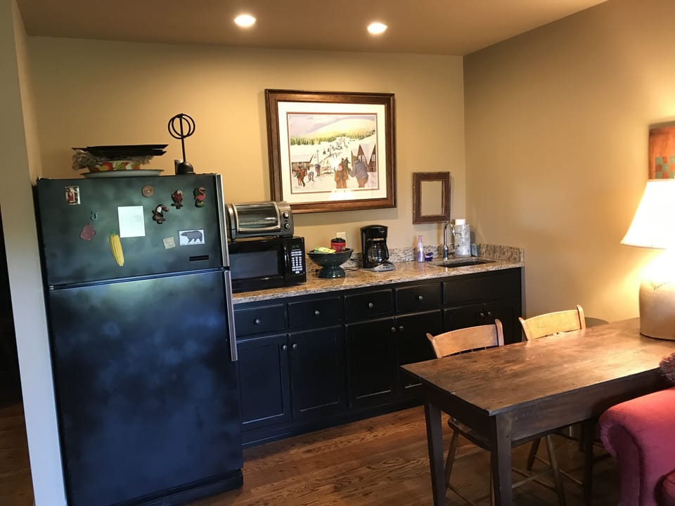 Mini Kitchen area in Keeping Room