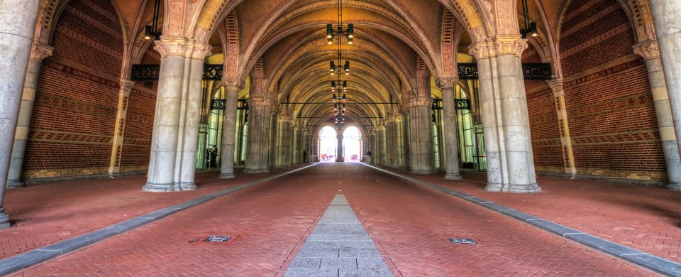I always take a detour through Rijksmuseum tunnel for the live music :)
