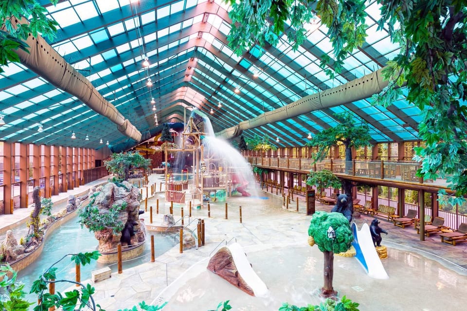 Indoor water park 