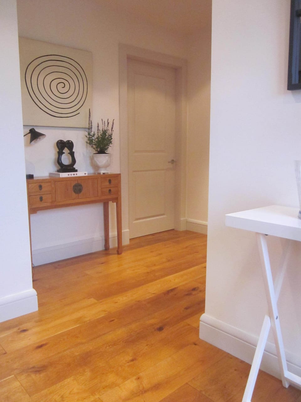 Private entrance hall