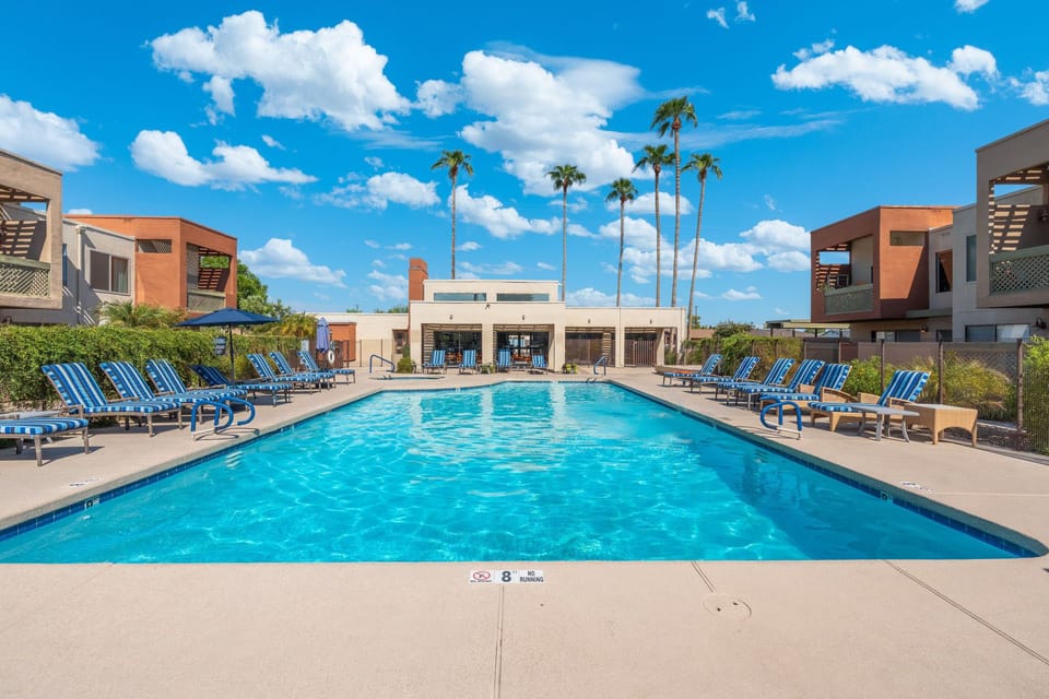2 pools are heated year round