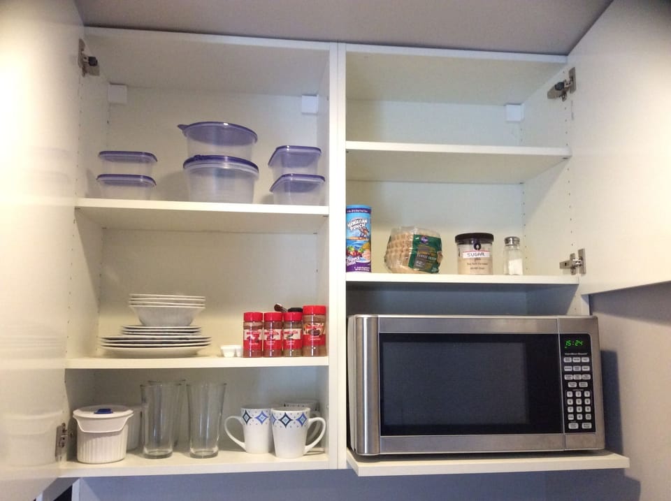 Dishes
