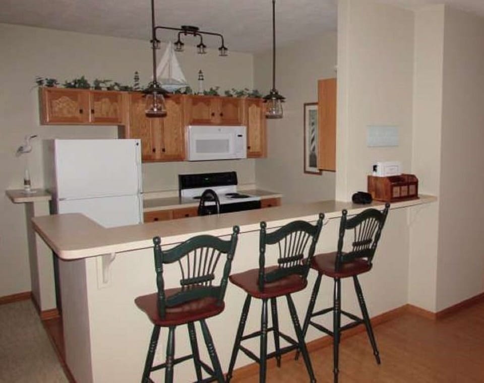 Kitchen peninsula