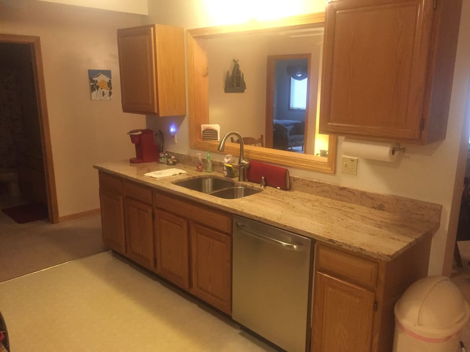 New Granite counters, appliances 