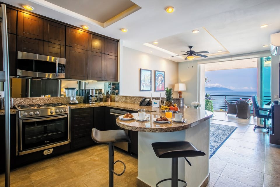 COCINA EQUIPADA