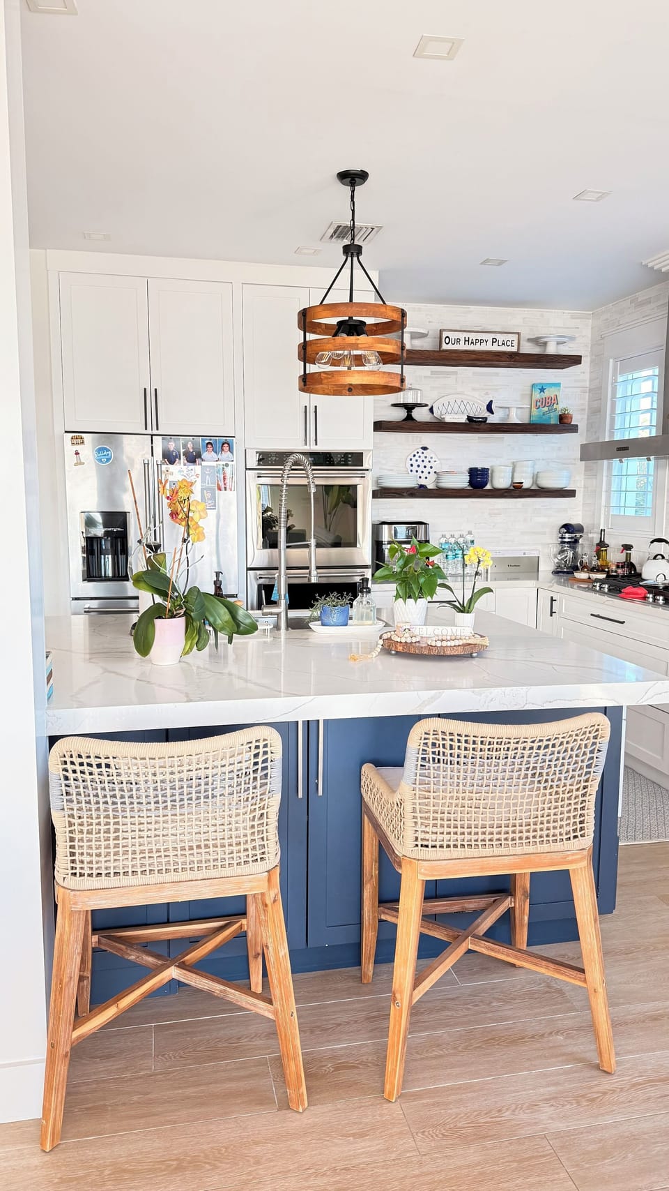 Kitchen island