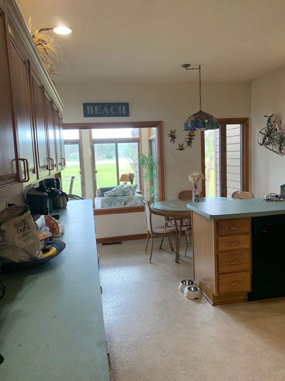 Kitchen with water view 