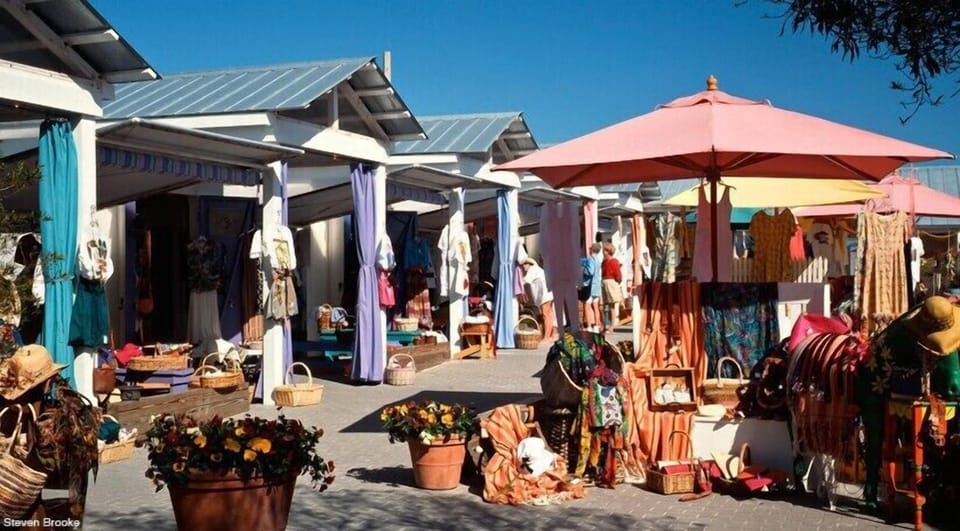 Seaside market just a short drive.