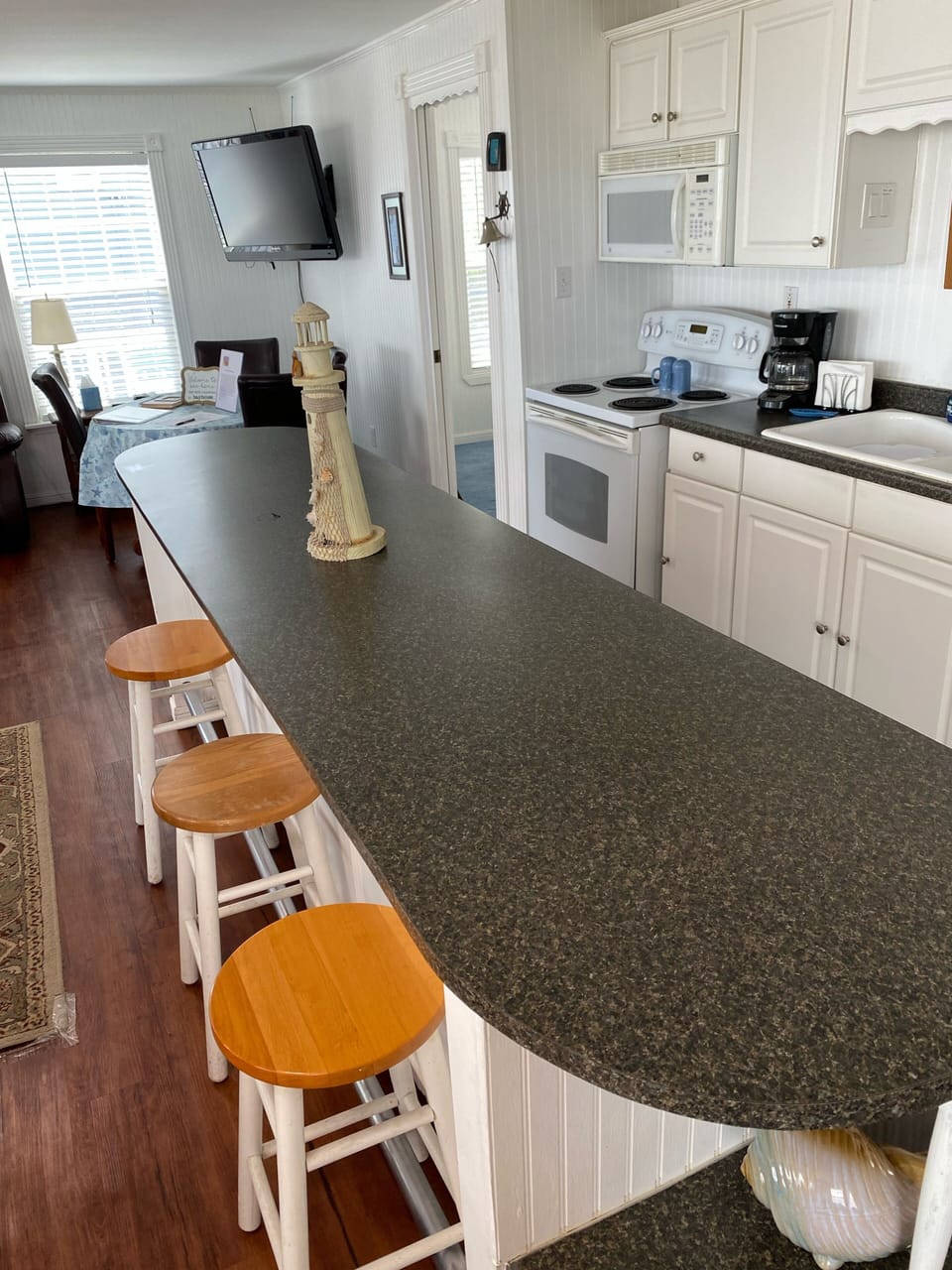 Island with Barstools 