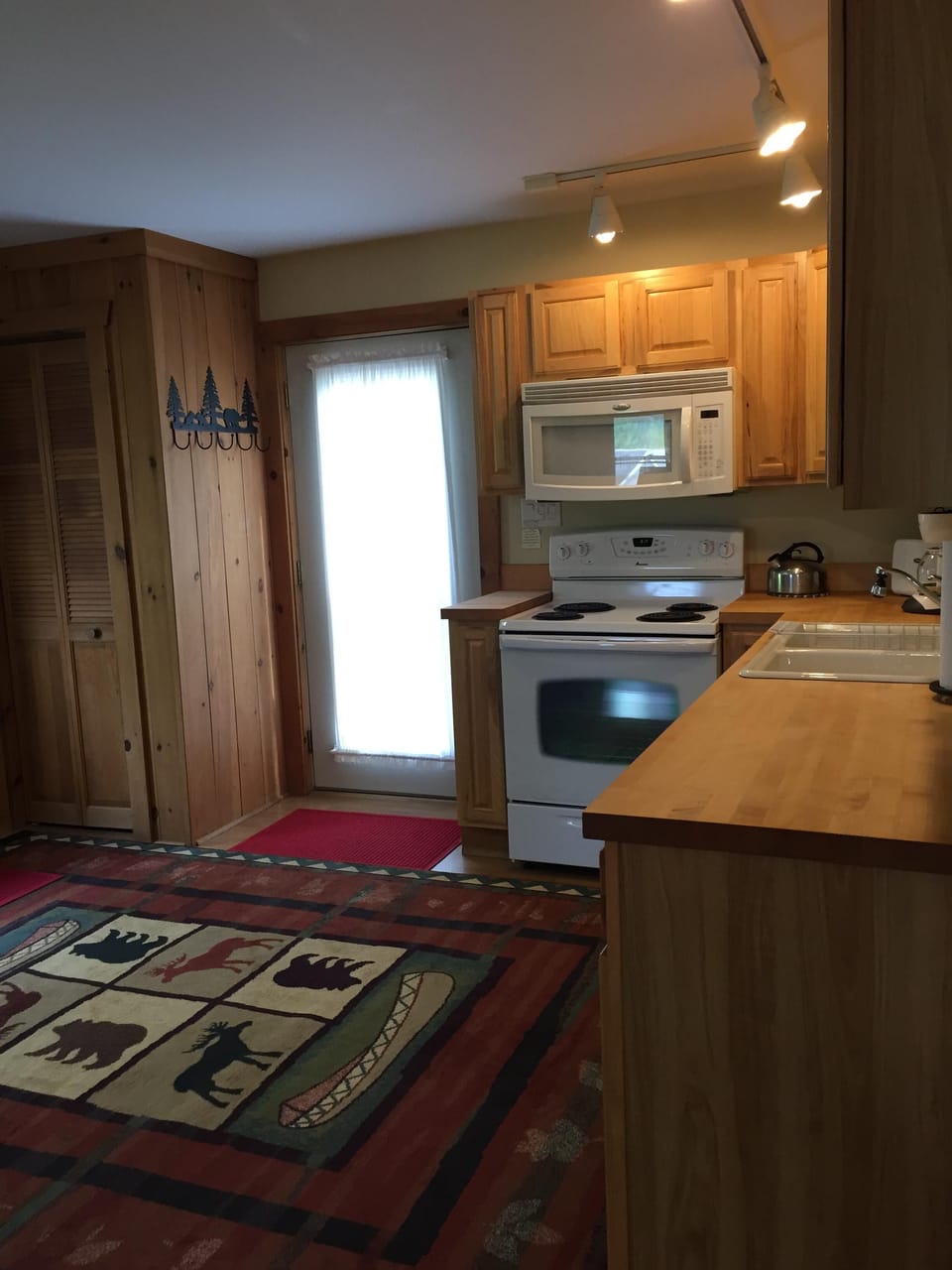 Entrance into kitchen