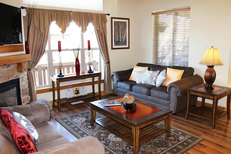 Comfy Living Room with Beautiful Furnishings