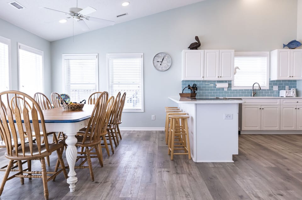 Dining + Kitchen
