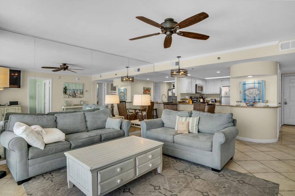Plenty of comfortable seating.
