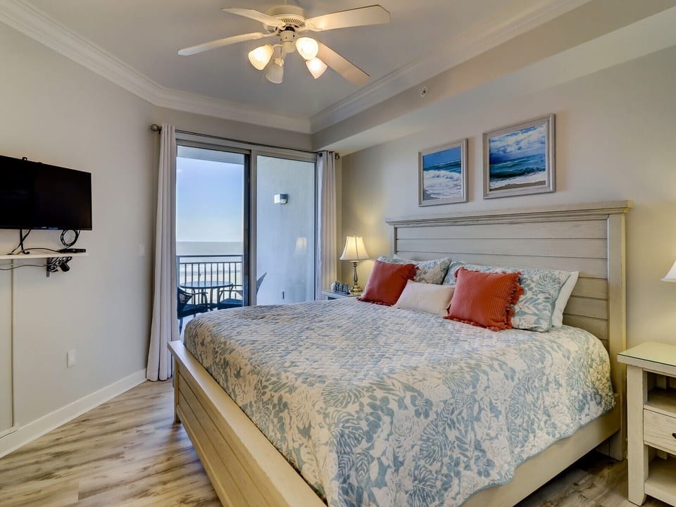 King Bedroom at 3404 Sea Crest