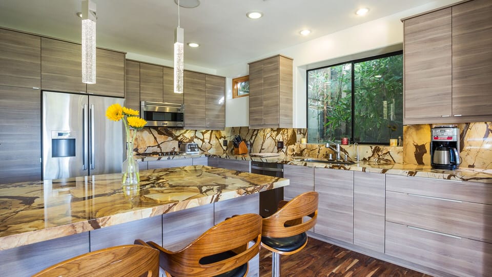 Kitchen. 
