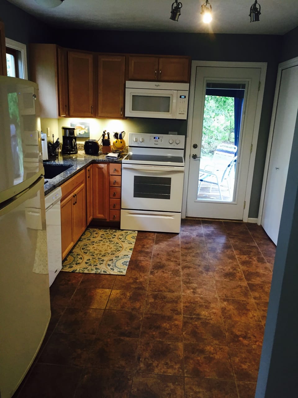 Fully stocked kitchen