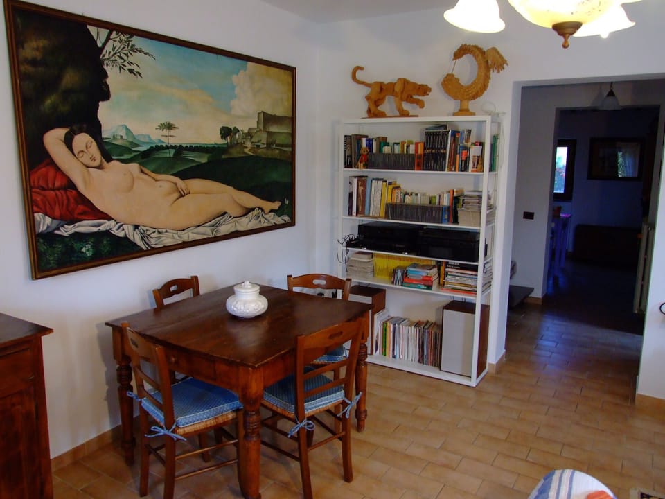 Seating room