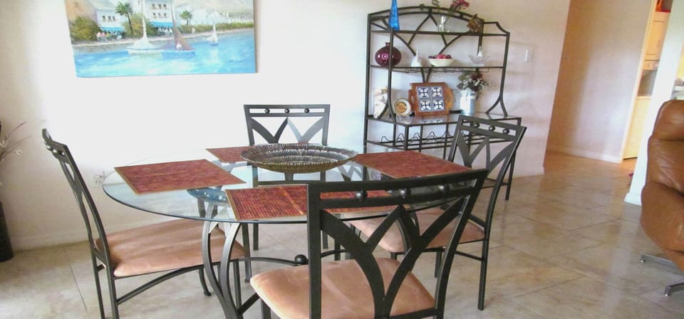 Wrought iron dinette set for 4