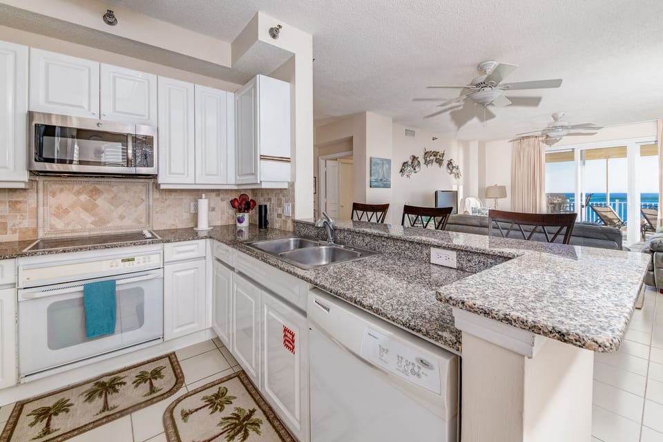 Spacious Kitchen