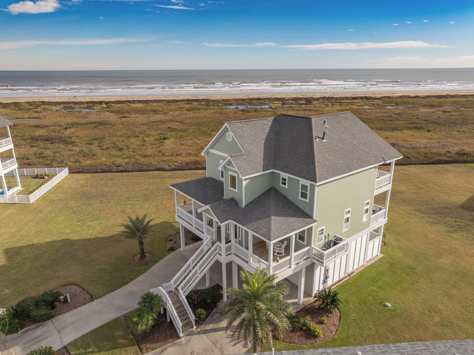 Lots of room between you and the next house!