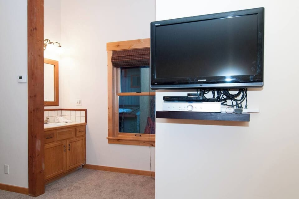 Bunk Room sink and vanity