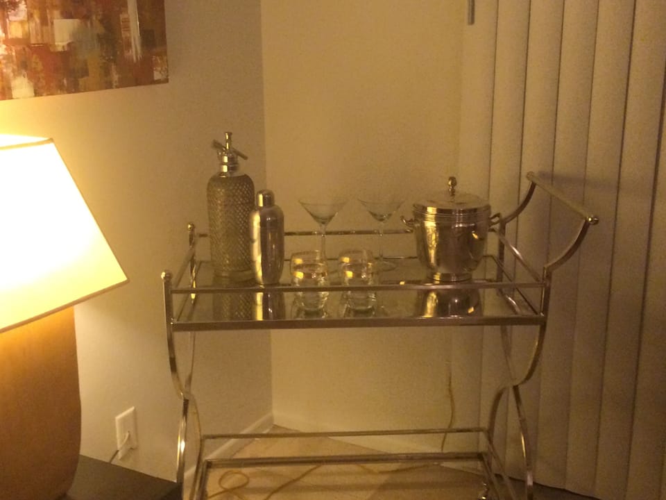Bar cart - cocktail ready!