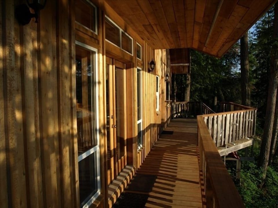 And more deck