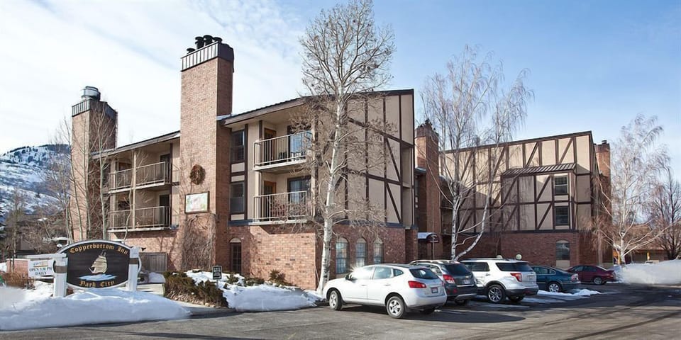 Copperbottom Inn