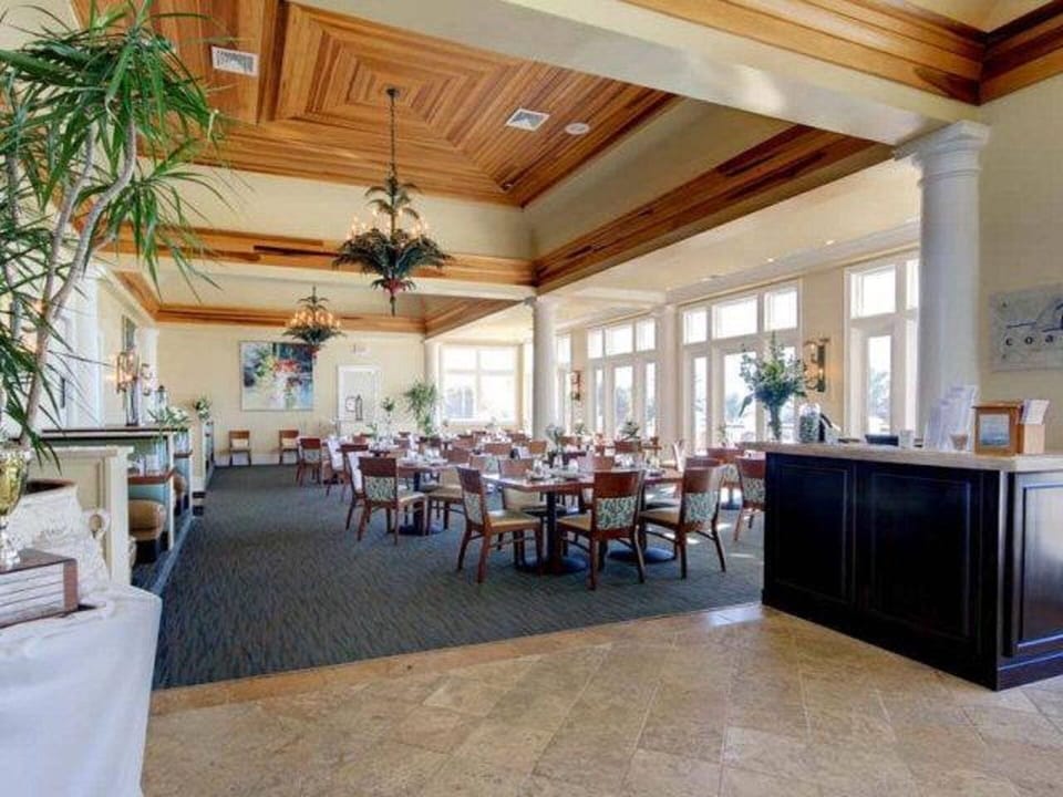 Coast Restaurant next door...Excellent Sushi, Seafood, Chicken and Steaks!!