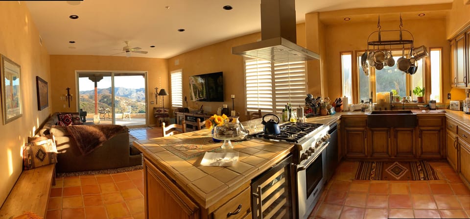 Afternoon kitchen lighting.