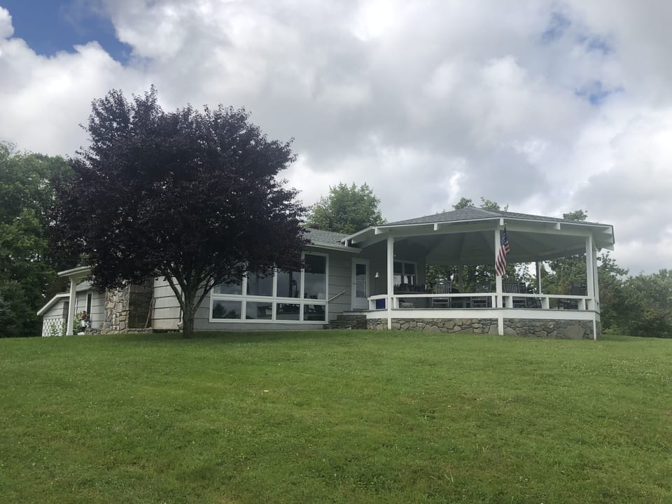 Welcome to The Bluestone. Your mountain escape.