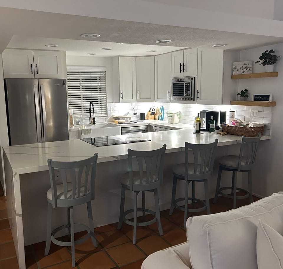Remodelled Kitchen with Breakfast Bar