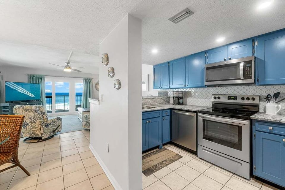 Beautiful gulf view from hall, dining room, kitchen and living room.