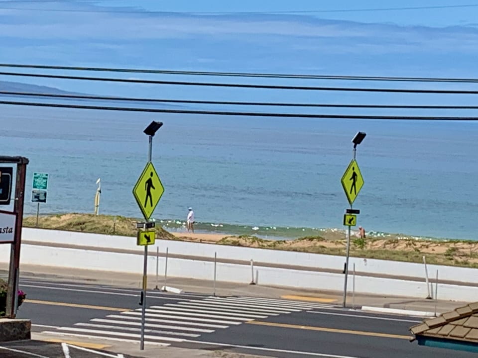 Crosswalk in front of Kihei Kai Nani complex