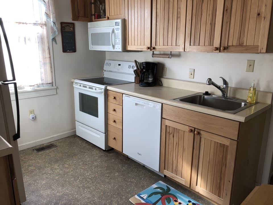Kitchen-oven, microwave, coffee maker