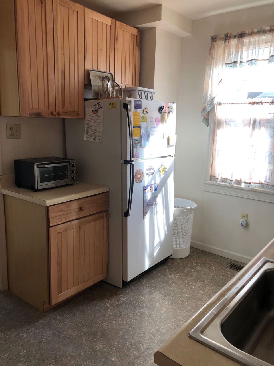 Kitchen-refrigerator, toaster oven