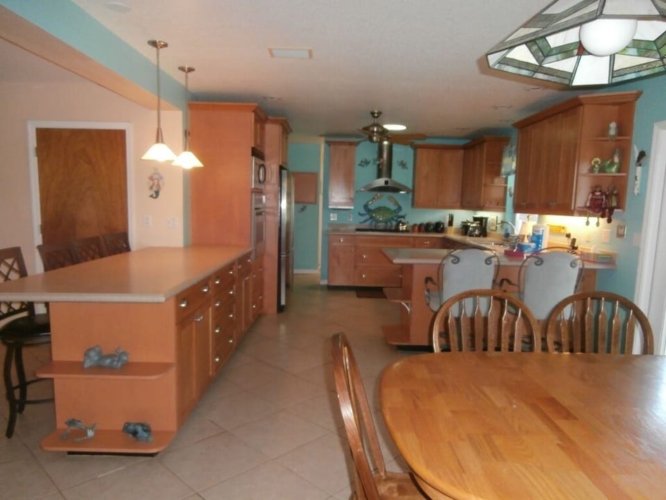 Kitchen - stainless steel appliances