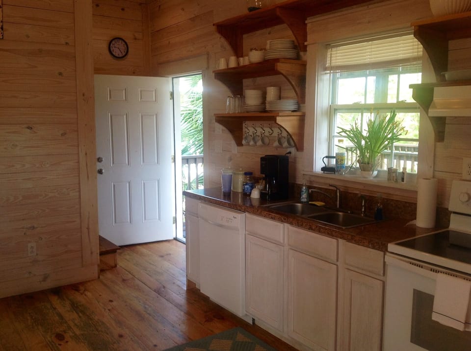 simple but fully equipped kitchen 