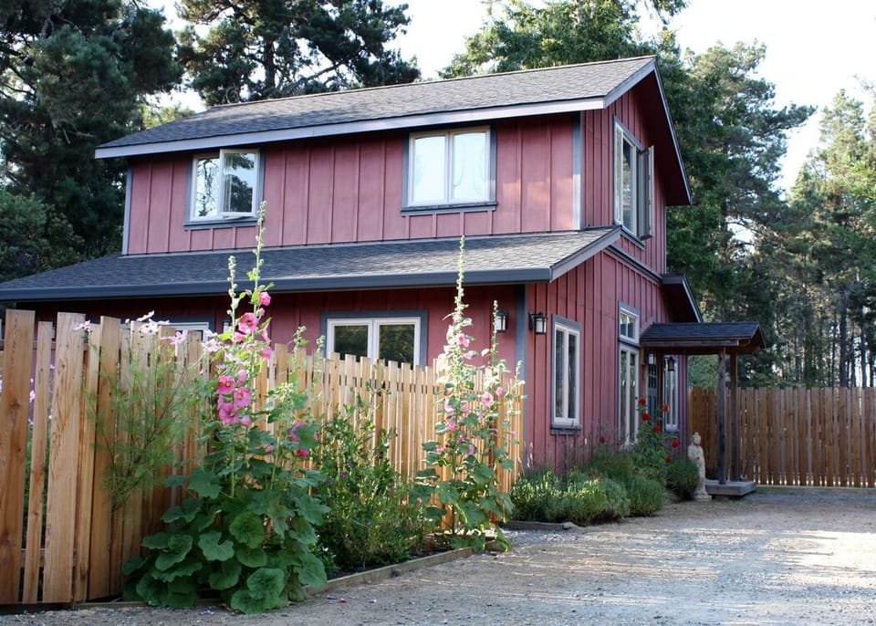 Cottage apartment & garden below. Beautiful Massage Studio located above.