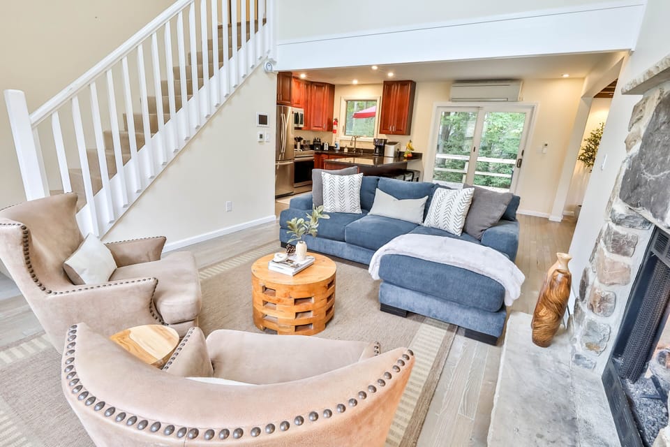 Living room sitting area by the fireplace.