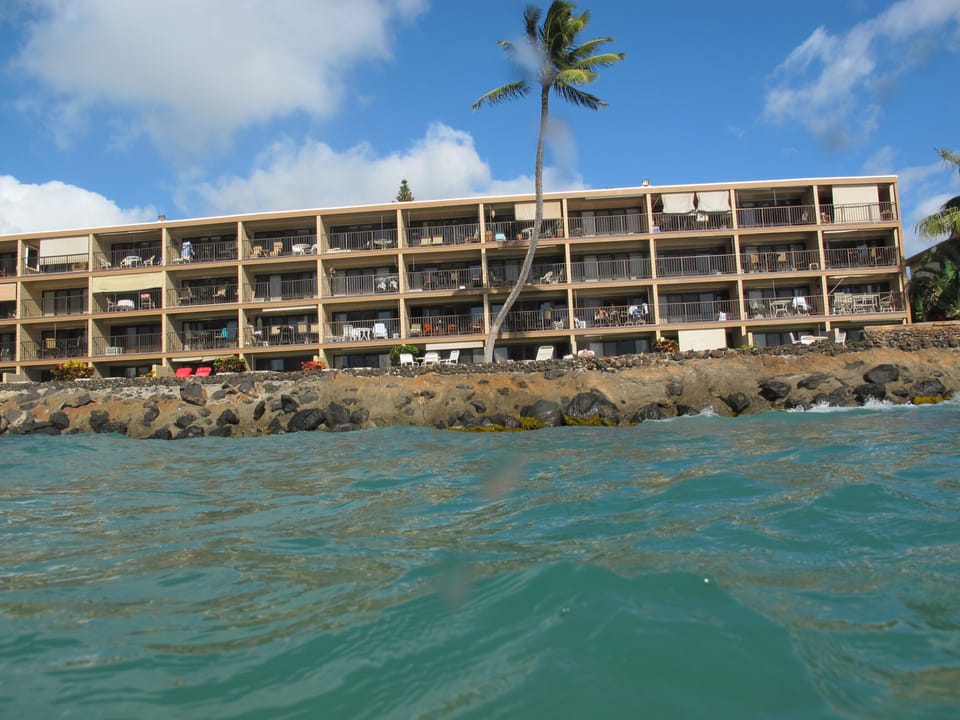 View of Kaleialoha from the ocean.