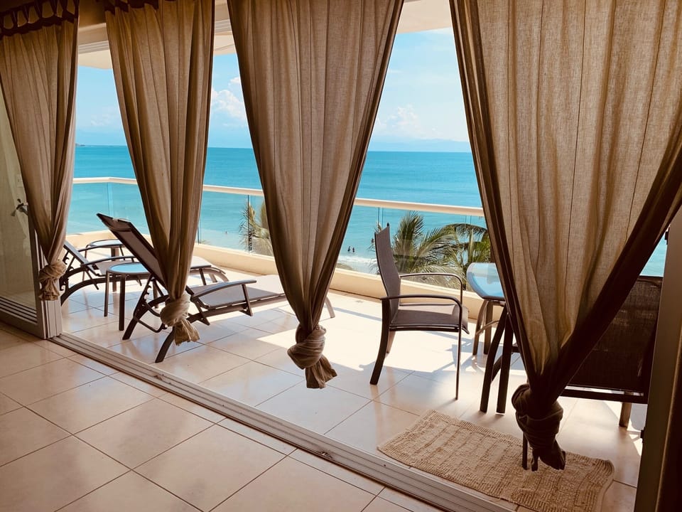Yes, the View is Awesome & the slider doors open wide