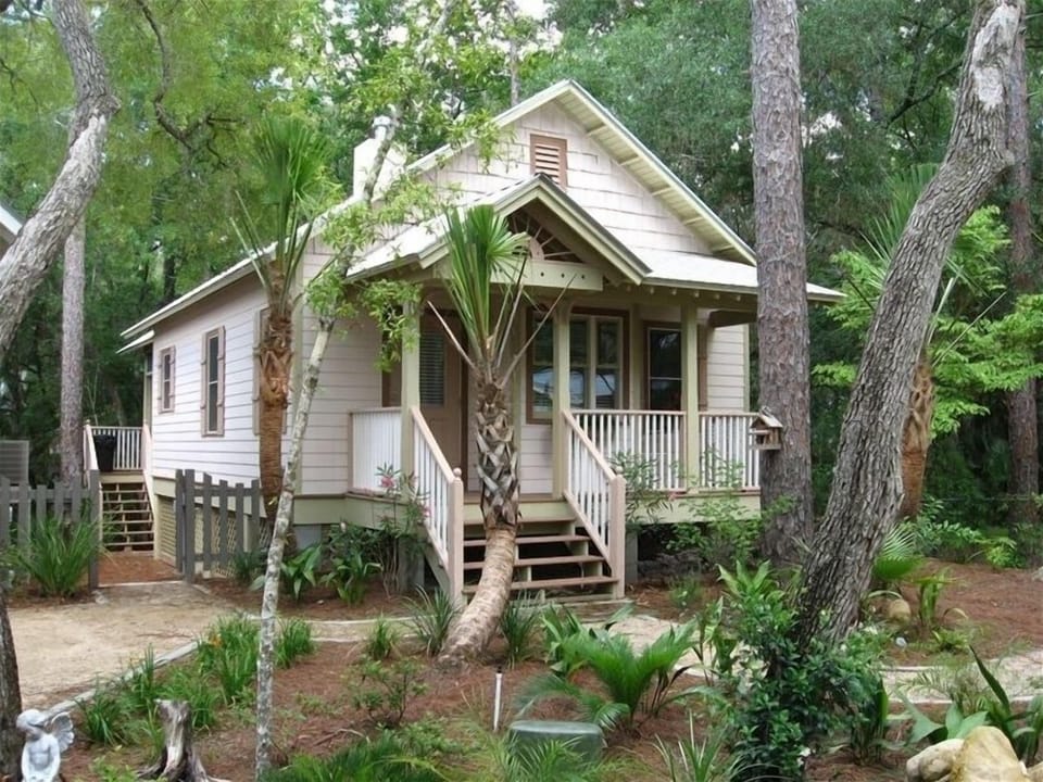 The Honeymoon Cottage