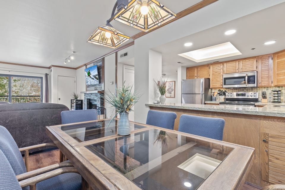 Dining area with Kitchen to the right