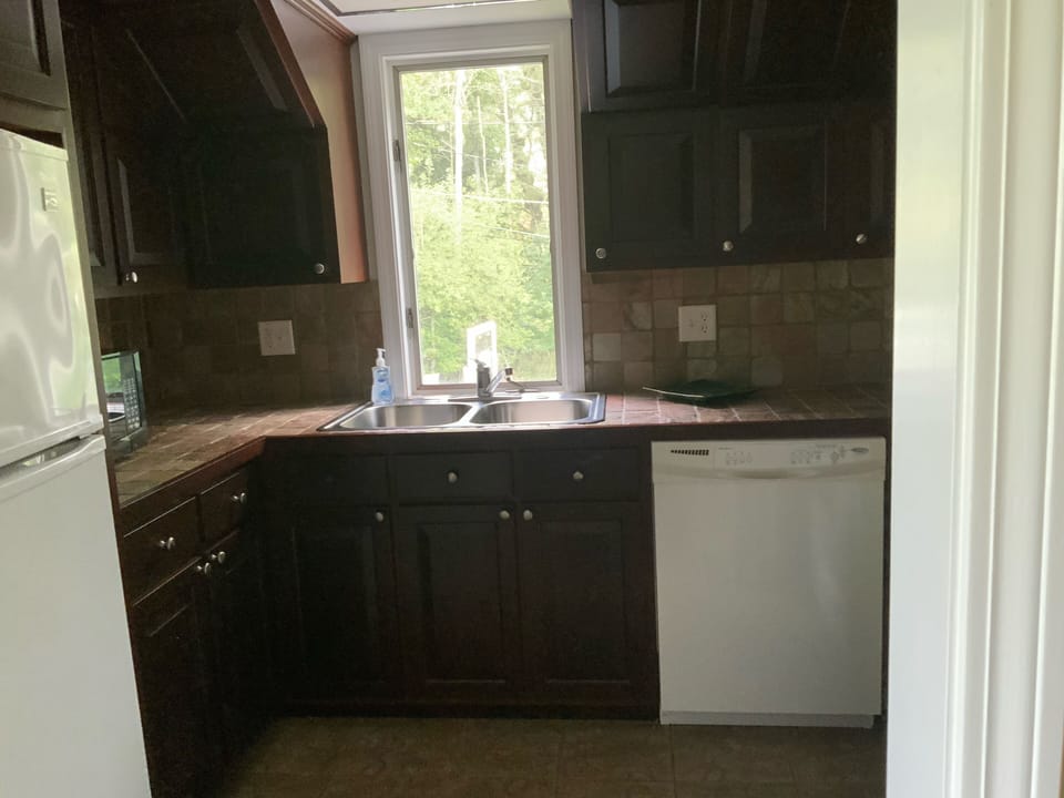 Second kitchen 