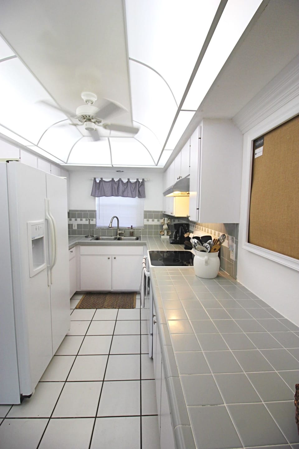 Kitchen/everything you need to cook a gourmet family meal