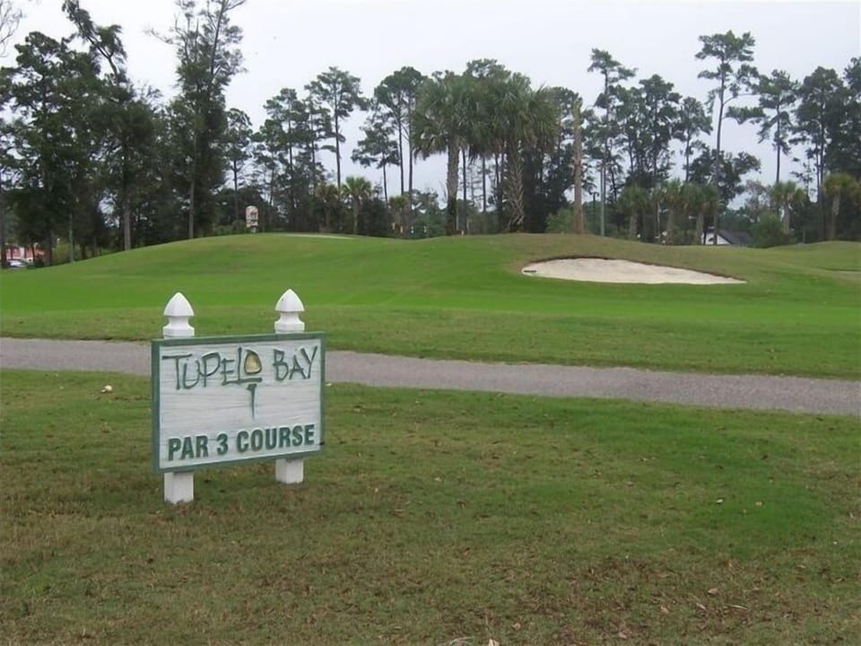 Par 3 Golf Course