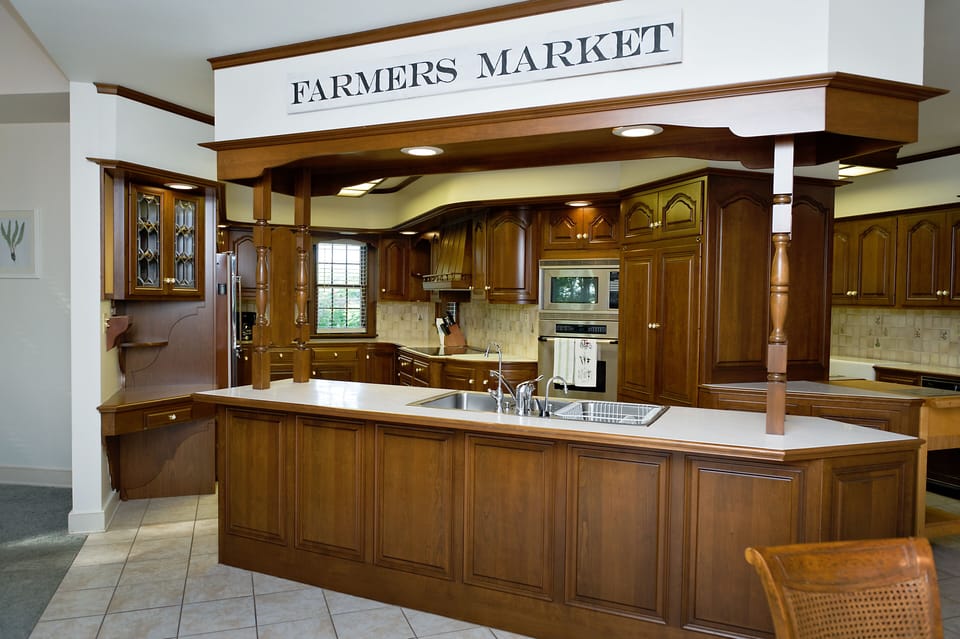 Roomy kitchen