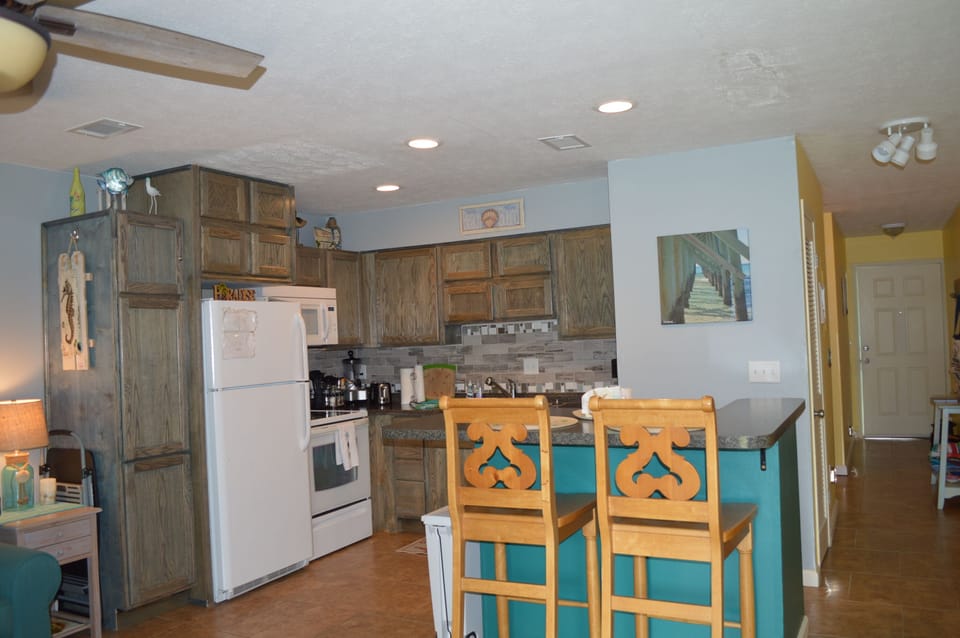 Kitchen opens up into the living room. Nice open floor plan. 