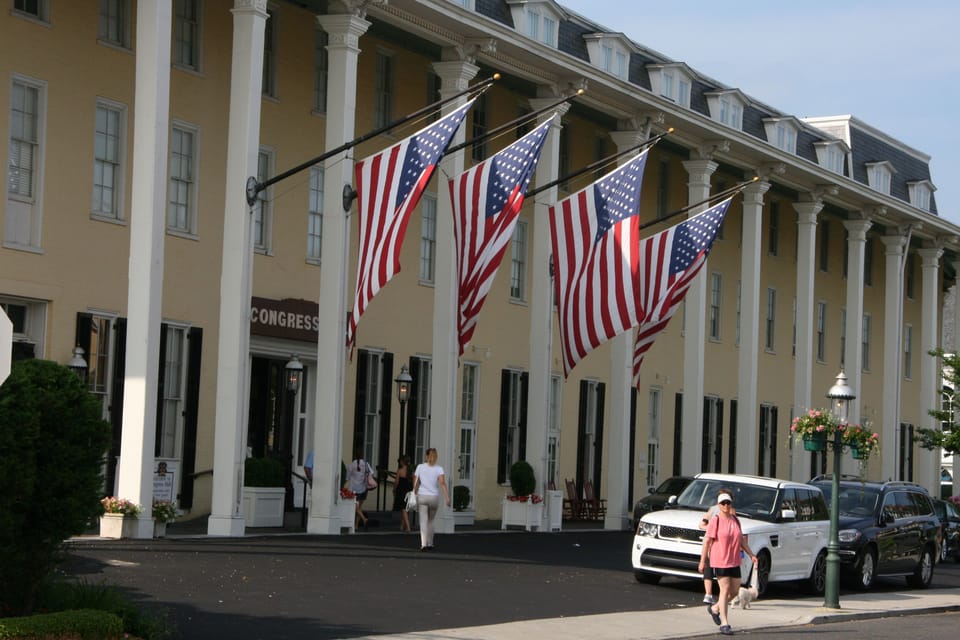 Congress Hall is just a short walk away. Great for breakfast or late night .